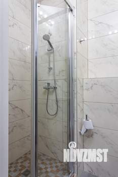 1-к квартира, посуточно, 13м2, 1/1 этаж