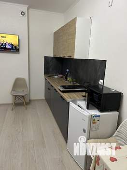 Студия квартира, посуточно, 35м2, 18/25 этаж