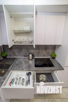 1-к квартира, посуточно, 45м2, 1/1 этаж