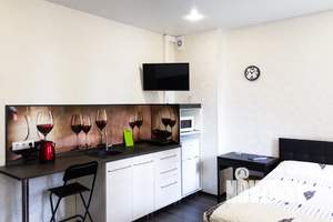 Студия квартира, посуточно, 28м2, 6/9 этаж