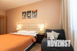 1-к квартира, посуточно, 40м2, 8/20 этаж
