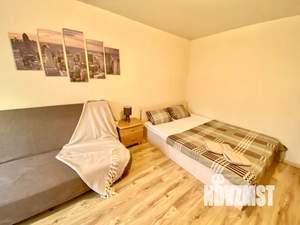 1-к квартира, посуточно, 42м2, 4/4 этаж