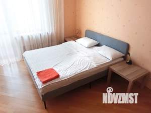 2-к квартира, посуточно, 60м2, 7/12 этаж