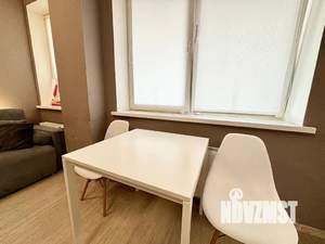 1-к квартира, посуточно, 43м2, 1/25 этаж