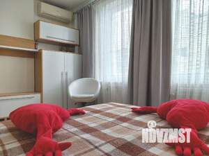 1-к квартира, посуточно, 42м2, 1/1 этаж