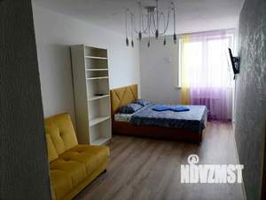 1-к квартира, посуточно, 40м2, 1/1 этаж