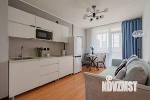 1-к квартира, посуточно, 40м2, 6/18 этаж