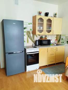 Студия квартира, посуточно, 27м2, 20/25 этаж