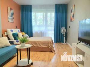 1-к квартира, посуточно, 37м2, 1/1 этаж