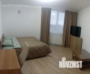 1-к квартира, посуточно, 42м2, 16/20 этаж