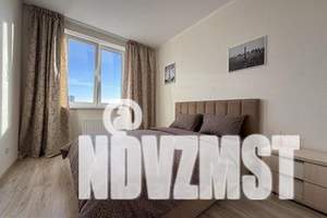 2-к квартира, посуточно, 62м2, 17/25 этаж