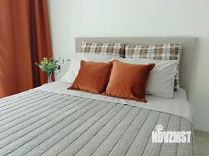 Студия квартира, посуточно, 27м2, 15/25 этаж