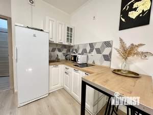 Студия квартира, посуточно, 32м2, 11/25 этаж