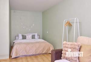 1-к квартира, посуточно, 42м2, 1/1 этаж