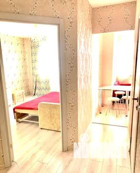 1-к квартира, посуточно, 39м2, 9/32 этаж