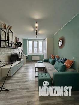 1-к квартира, посуточно, 39м2, 18/33 этаж