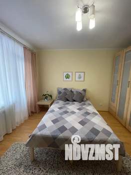 1-к квартира, посуточно, 42м2, 5/9 этаж