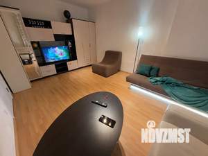 1-к квартира, посуточно, 42м2, 16/23 этаж