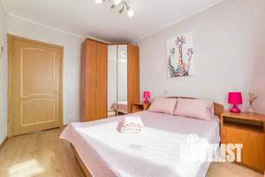 2-к квартира, посуточно, 50м2, 8/12 этаж