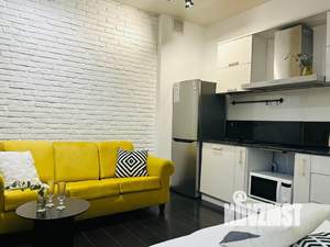 Студия квартира, посуточно, 30м2, 6/9 этаж