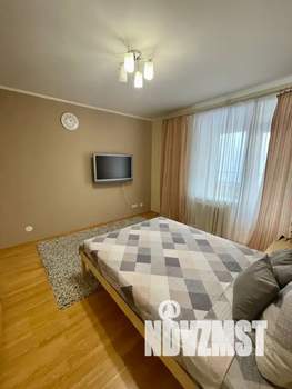 1-к квартира, посуточно, 42м2, 5/9 этаж