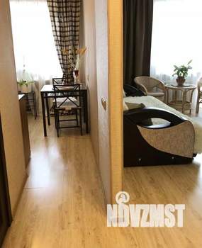 1-к квартира, посуточно, 38м2, 1/1 этаж