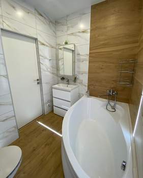 3-к квартира, на длительный срок, 130м2, 23/25 этаж