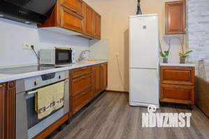 3-к квартира, посуточно, 60м2, 1/1 этаж