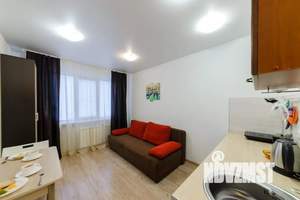 Студия квартира, посуточно, 16м2, 1/5 этаж