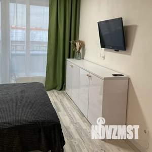 Студия квартира, посуточно, 27м2, 5/8 этаж