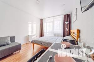 1-к квартира, посуточно, 35м2, 1/21 этаж