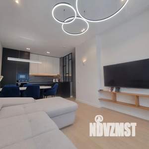2-к квартира, посуточно, 51м2, 20/30 этаж