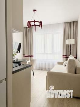 1-к квартира, посуточно, 37м2, 26/30 этаж