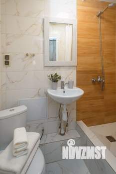 Студия квартира, посуточно, 15м2, 1/5 этаж