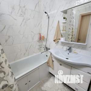1-к квартира, посуточно, 40м2, 6/25 этаж