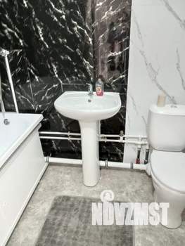 Студия квартира, посуточно, 27м2, 22/26 этаж