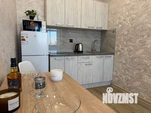 2-к квартира, посуточно, 42м2, 12/25 этаж