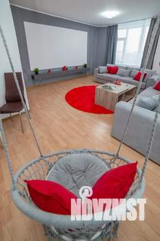 2-к квартира, посуточно, 89м2, 19/37 этаж