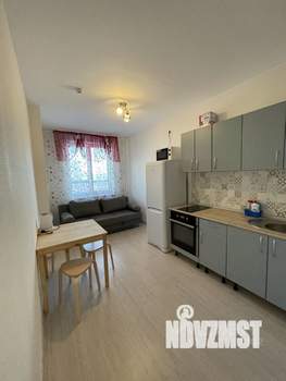 1-к квартира, посуточно, 35м2, 11/25 этаж