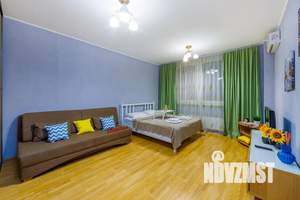 1-к квартира, посуточно, 45м2, 13/20 этаж