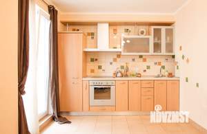 Студия квартира, на длительный срок, 40м2, 8/10 этаж