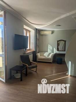 Студия квартира, посуточно, 55м2, 4/5 этаж
