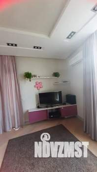 2-к квартира, посуточно, 60м2, 16/25 этаж