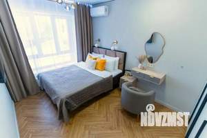 1-к квартира, посуточно, 42м2, 1/1 этаж