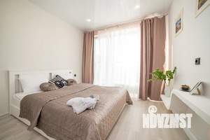 Студия квартира, посуточно, 42м2, 12/16 этаж