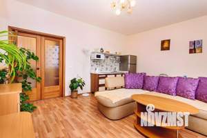 1-к квартира, посуточно, 55м2, 1/1 этаж