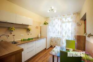 1-к квартира, посуточно, 36м2, 1/1 этаж