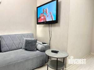 1-к квартира, посуточно, 41м2, 1/25 этаж