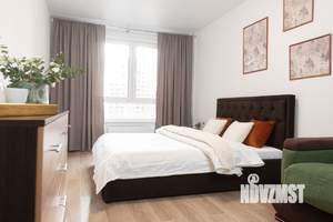 2-к квартира, посуточно, 80м2, 6/25 этаж