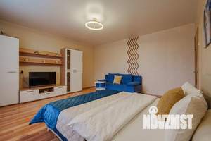 1-к квартира, посуточно, 40м2, 9/16 этаж